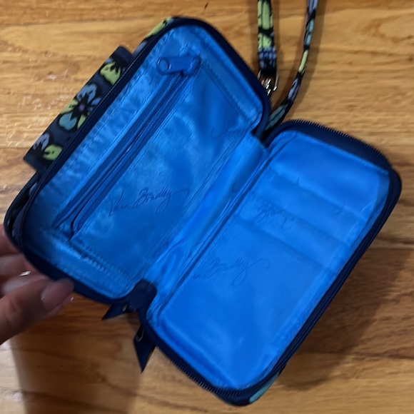 wristlet - Picture 3 of 3